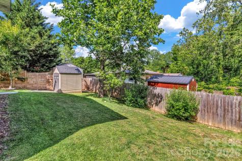 4 Mckinley Avenue Asheville NC 28803