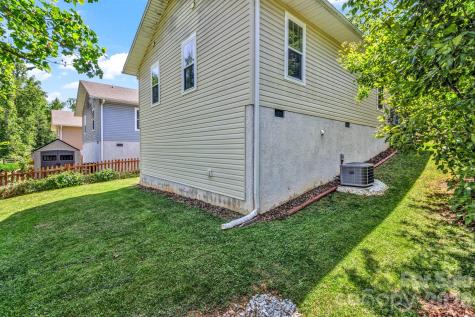 4 Mckinley Avenue Asheville NC 28803