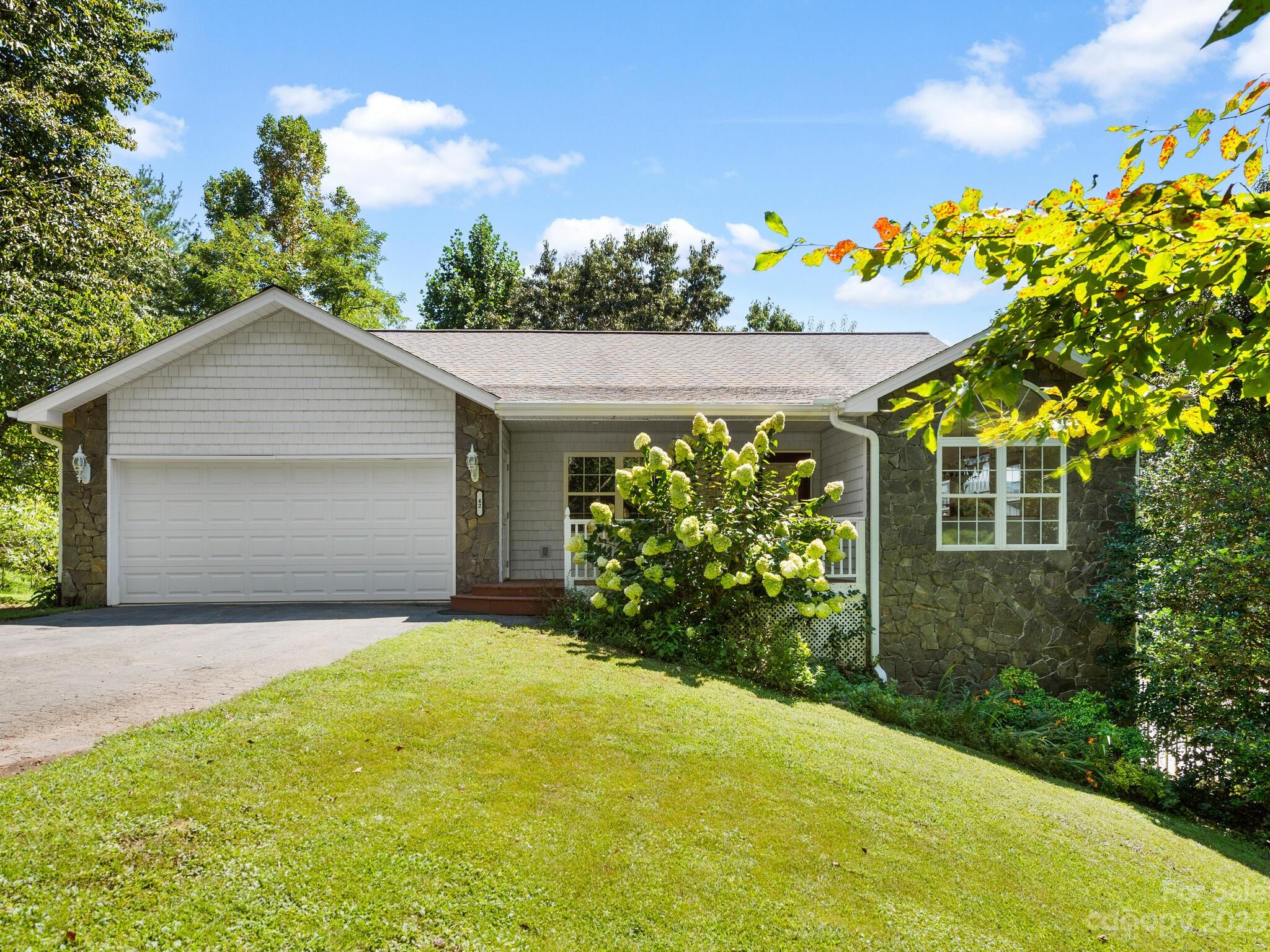 42 Rabbit Ridge Drive Weaverville NC 28787