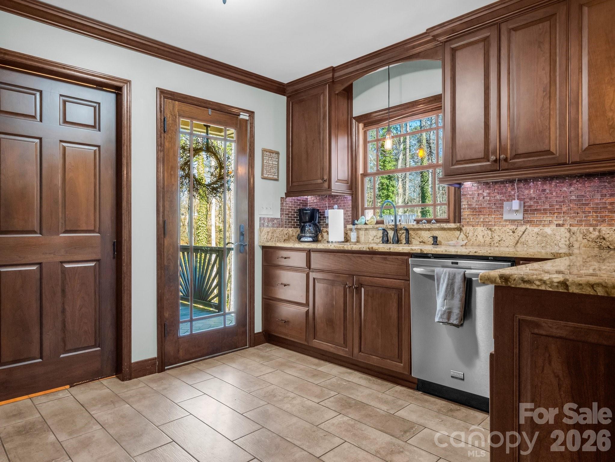 108 Three Oaks Lane Kings Mountain NC 28086