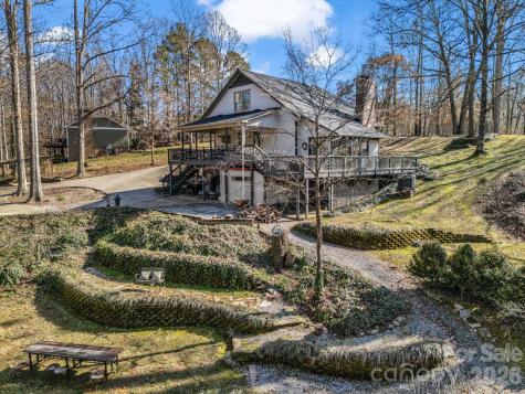 108 Three Oaks Lane Kings Mountain NC 28086