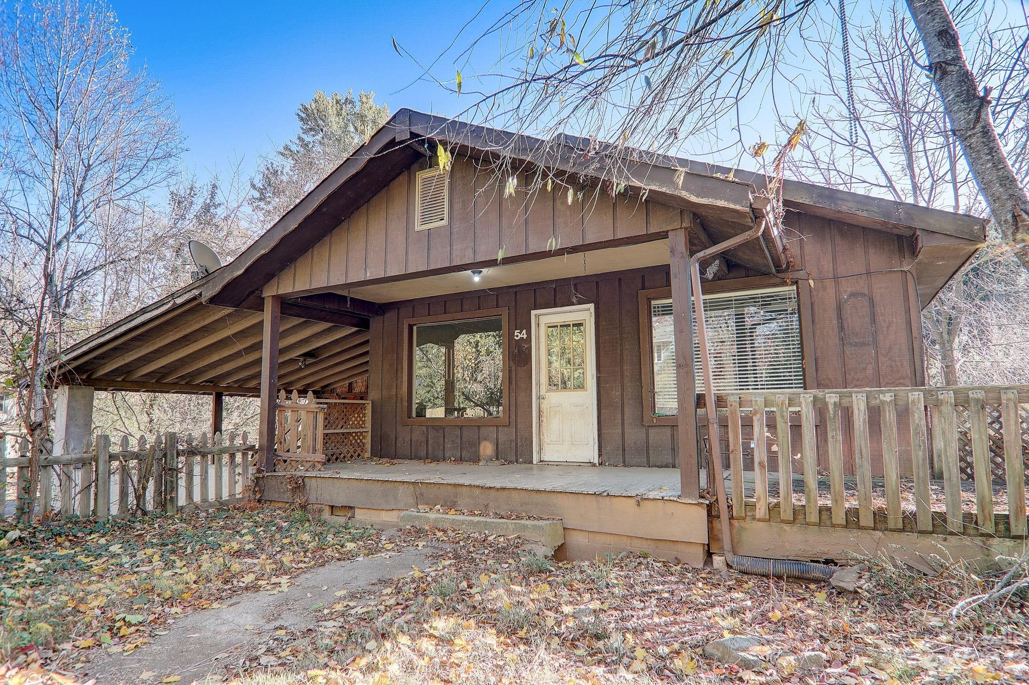 54 Sand Hill School Road Asheville NC 28806