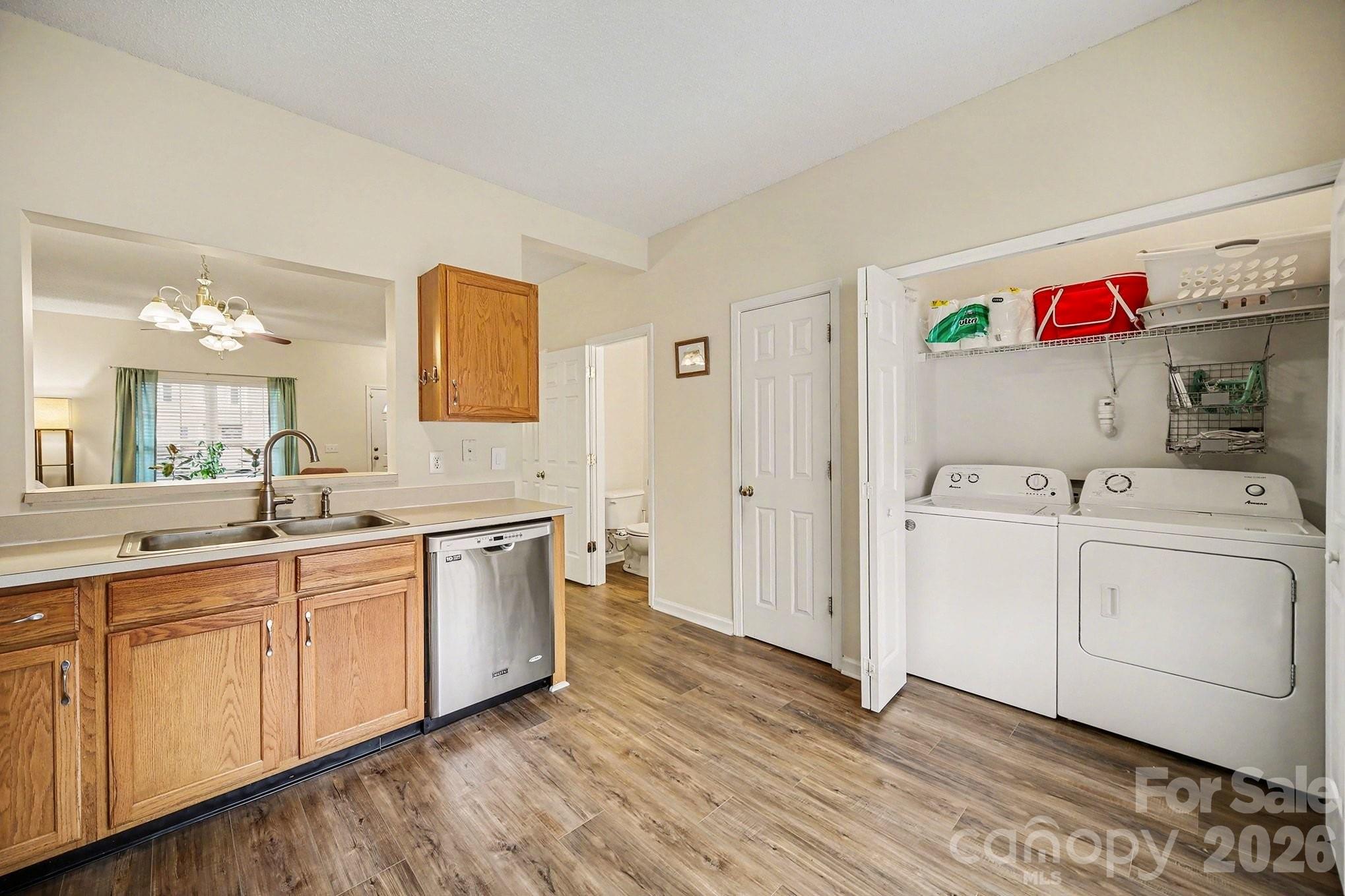 8048 Stoneham Court Matthews NC 28105