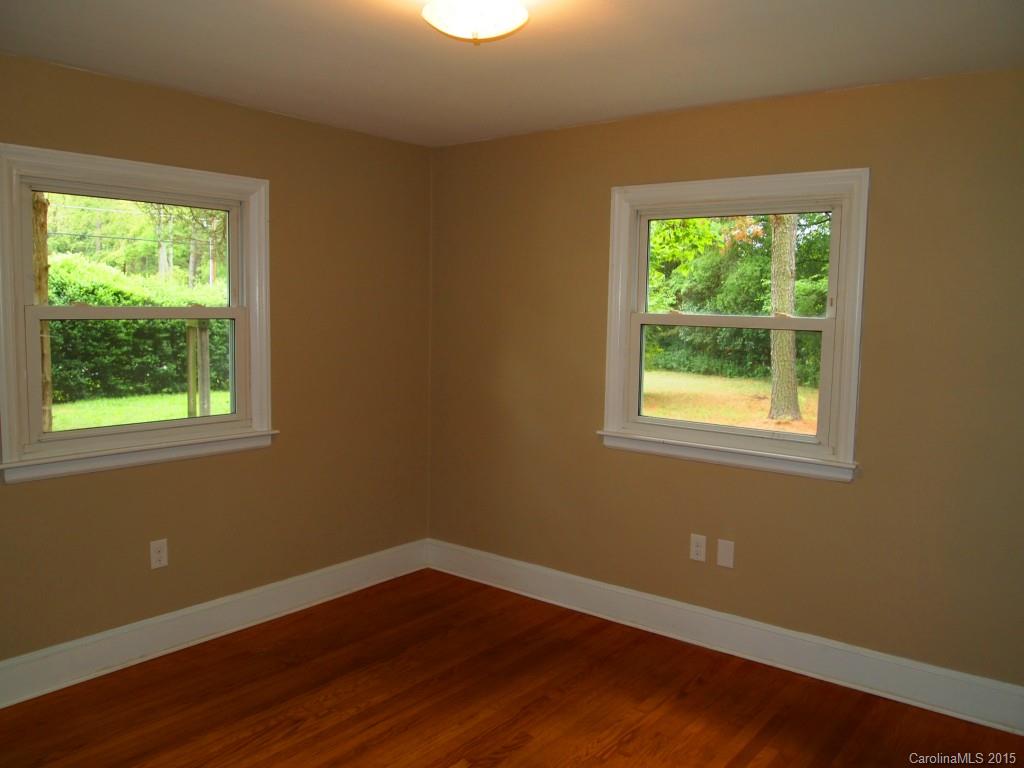 8536 Sharonbrook Drive Charlotte NC 28210