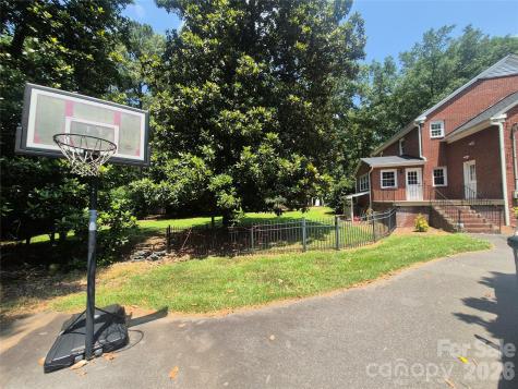 215 Biscoe Road Troy NC 27371