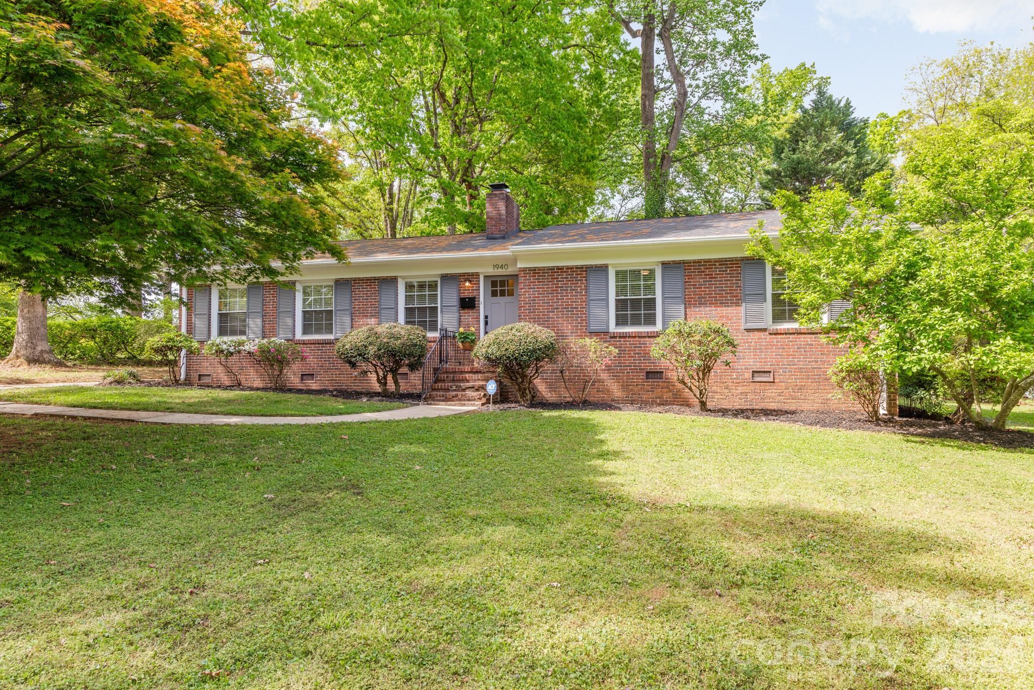 1940 Lansdale Drive Charlotte NC 28205