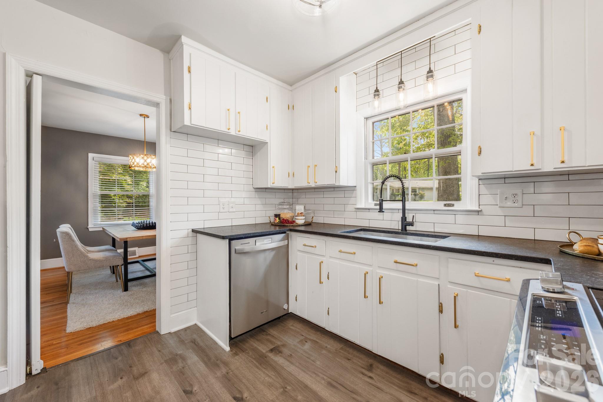 1940 Lansdale Drive Charlotte NC 28205