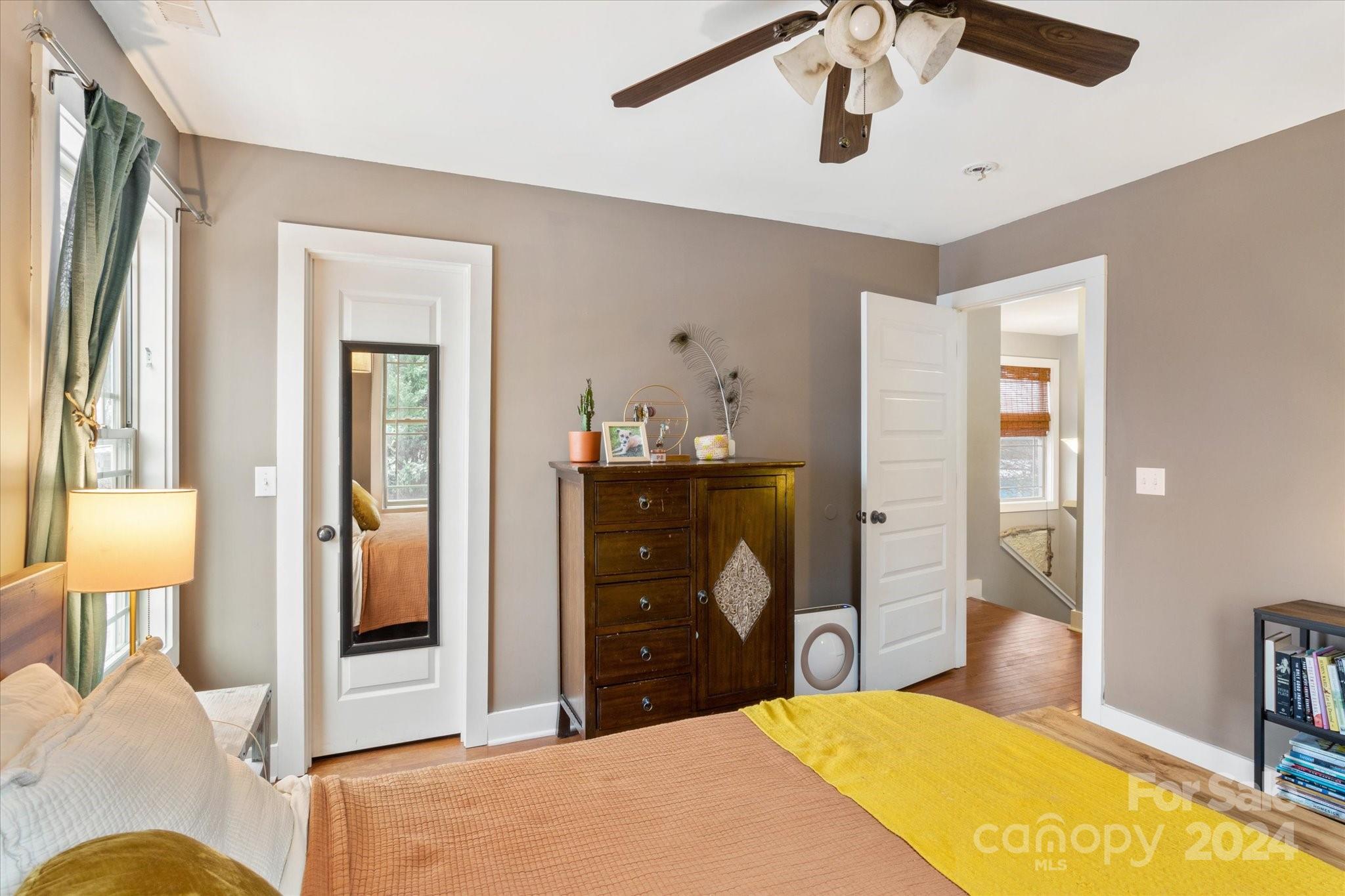 9 Annie Street Asheville NC 28806