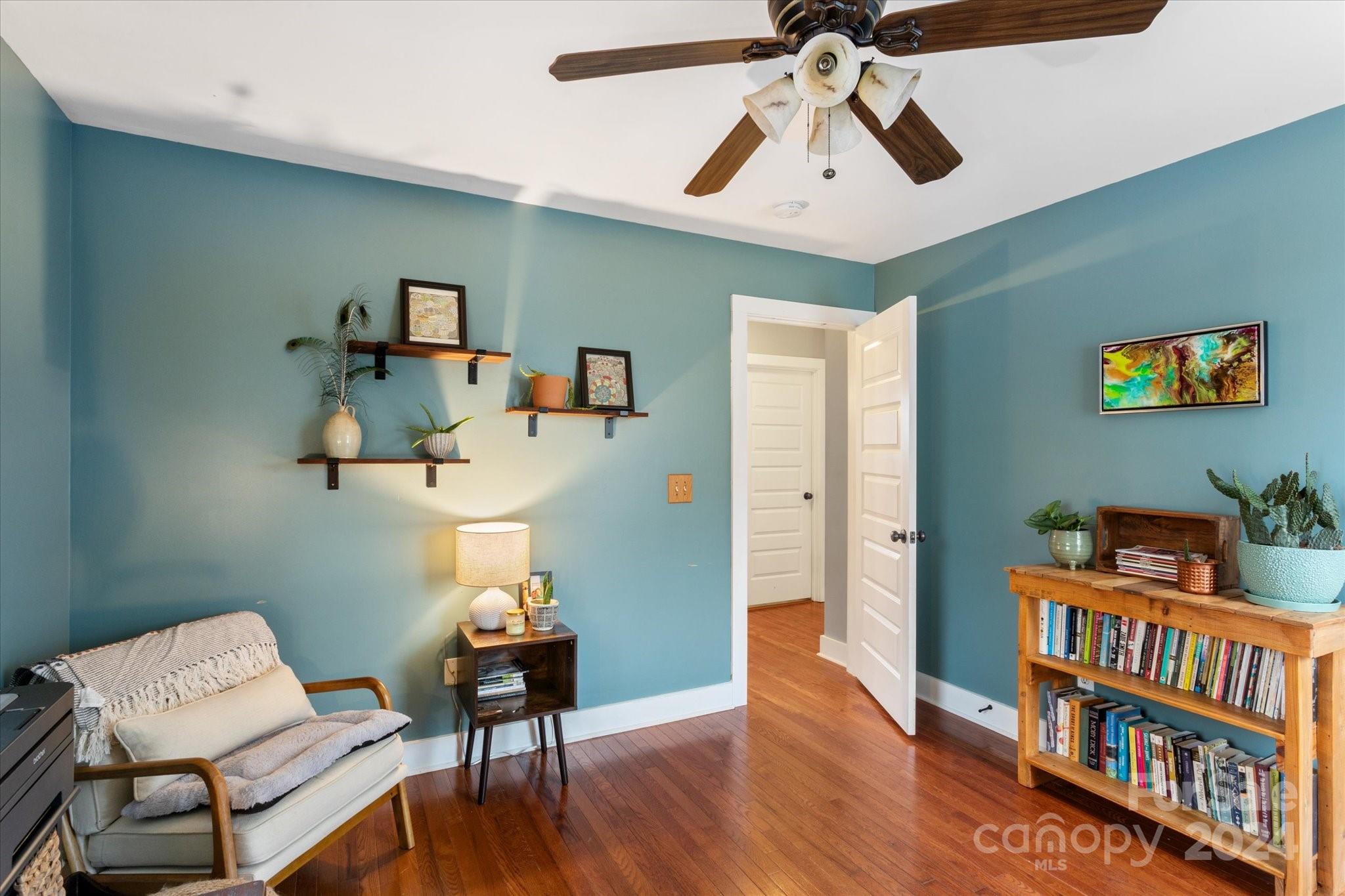 9 Annie Street Asheville NC 28806