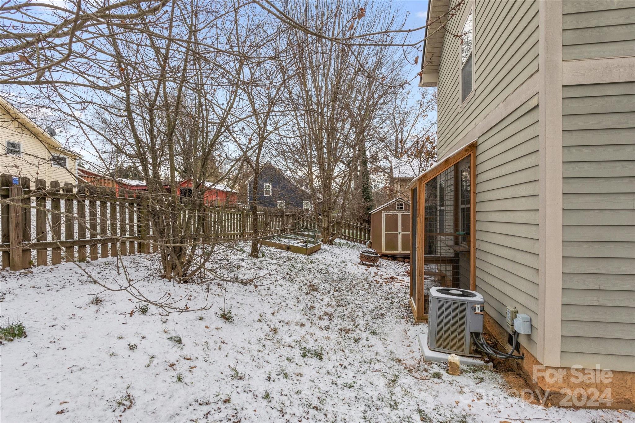 9 Annie Street Asheville NC 28806