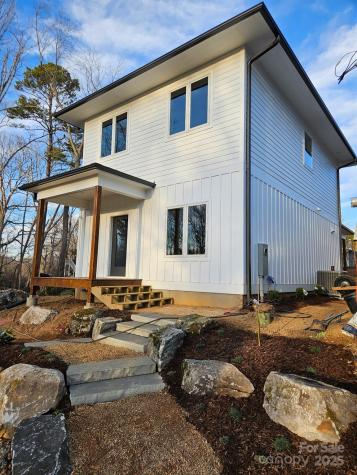 34 Fern Street Asheville NC 28803