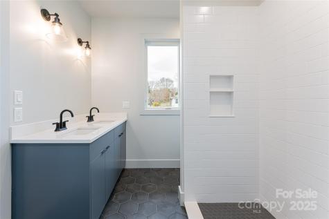 34 Fern Street Asheville NC 28803