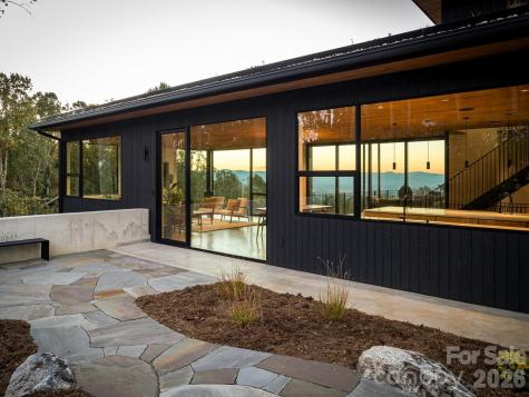 122 Elk Wallow Trail Asheville NC 28804