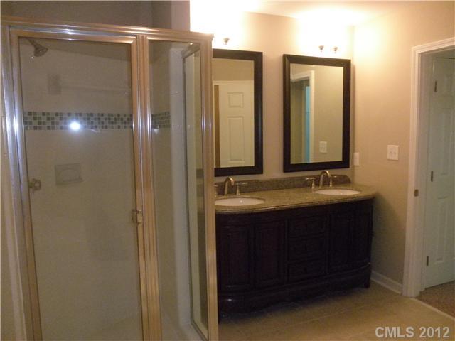 1232 Long Paw Lane Charlotte NC 28214