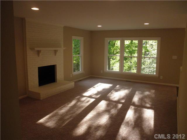 1232 Long Paw Lane Charlotte NC 28214