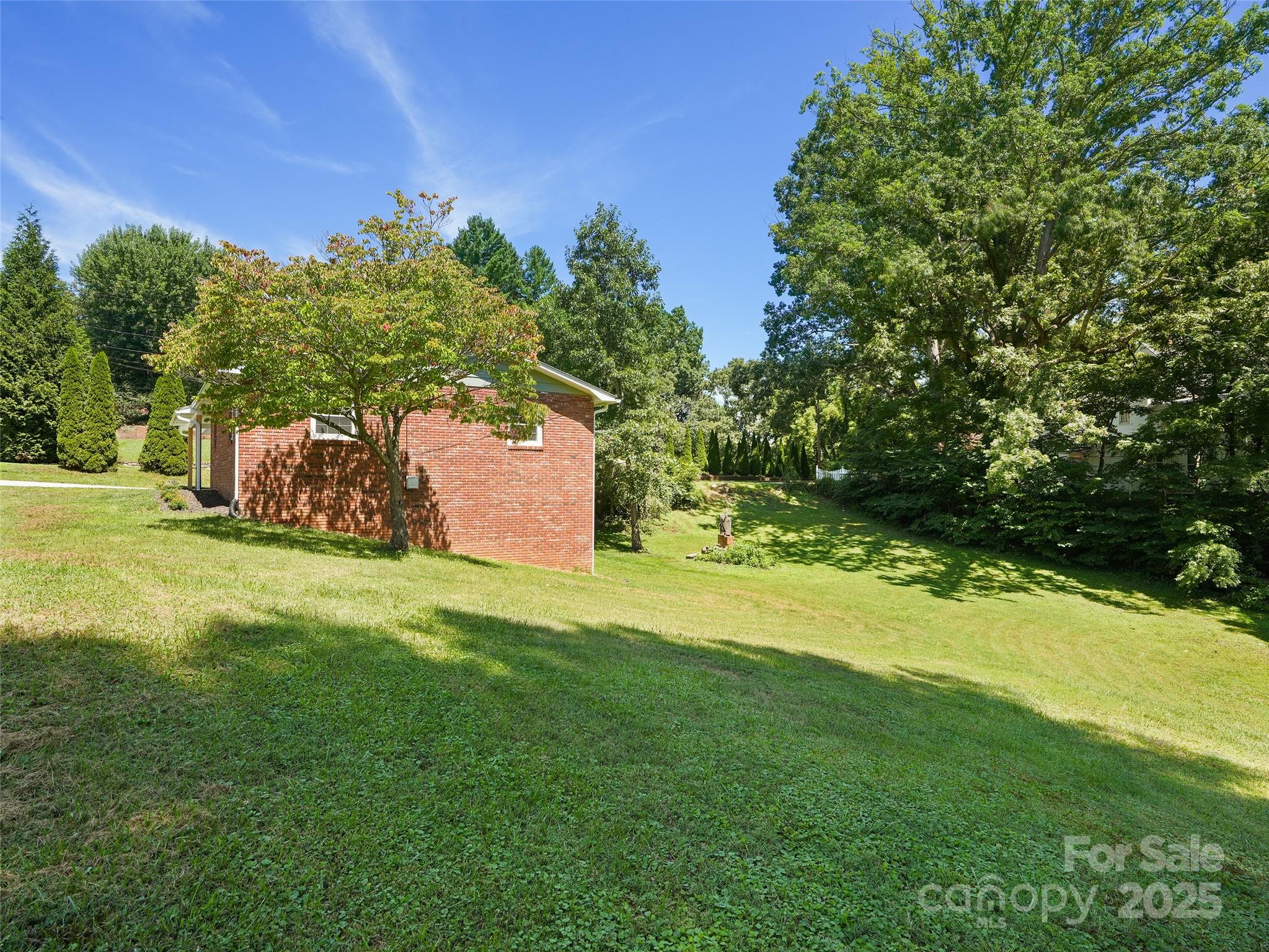 220 Love Lane Waynesville NC 28786
