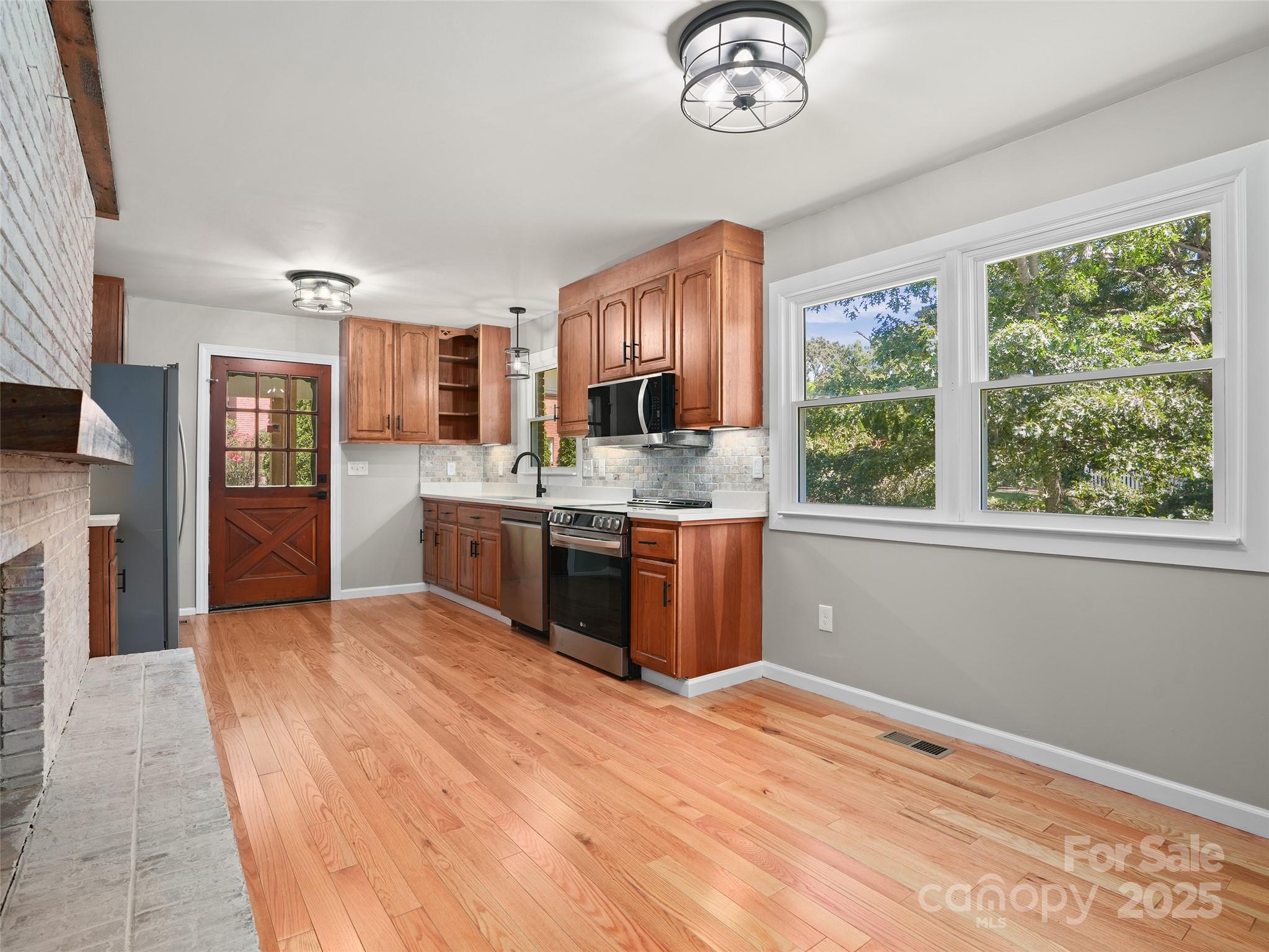 220 Love Lane Waynesville NC 28786