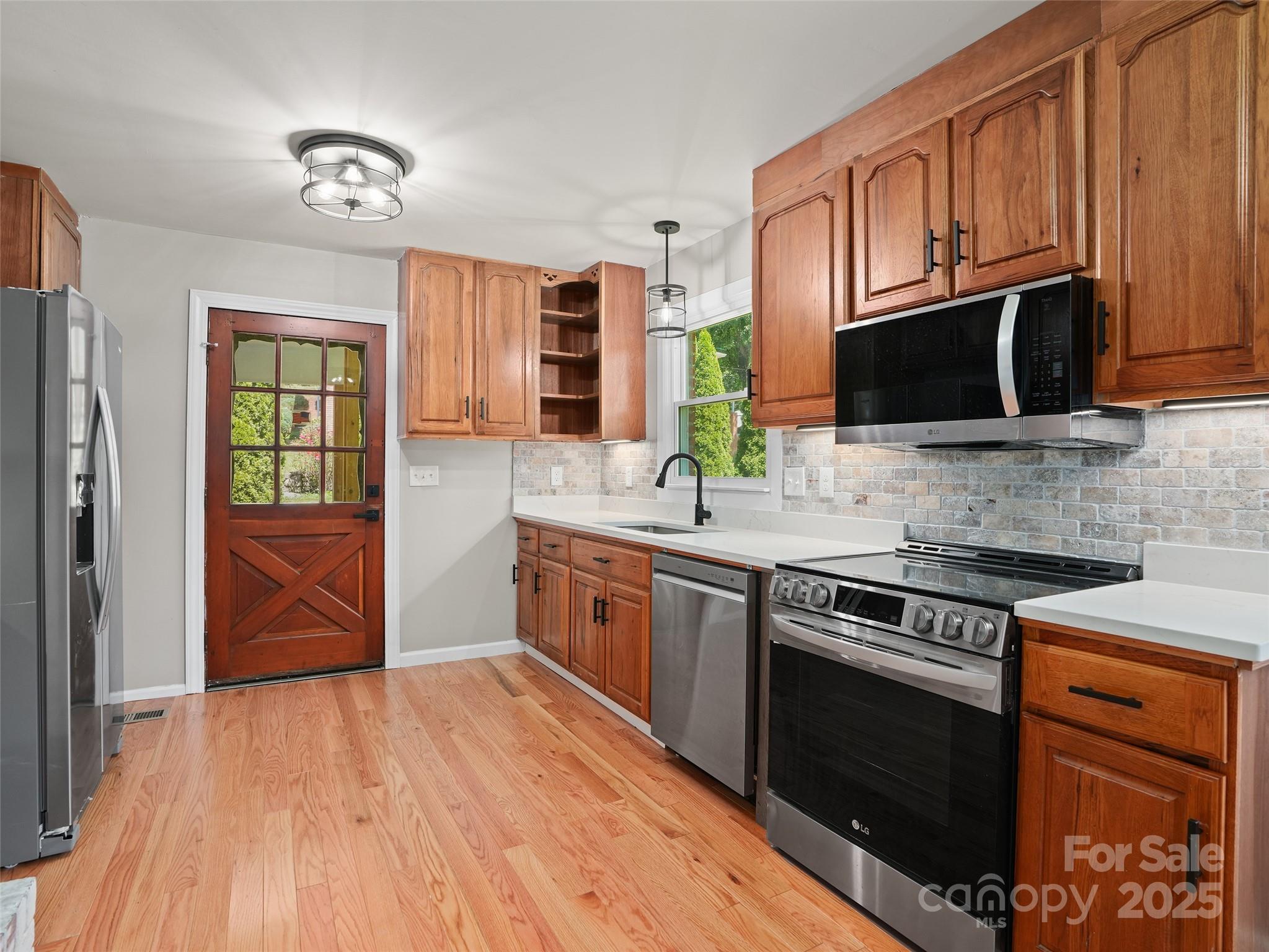 220 Love Lane Waynesville NC 28786