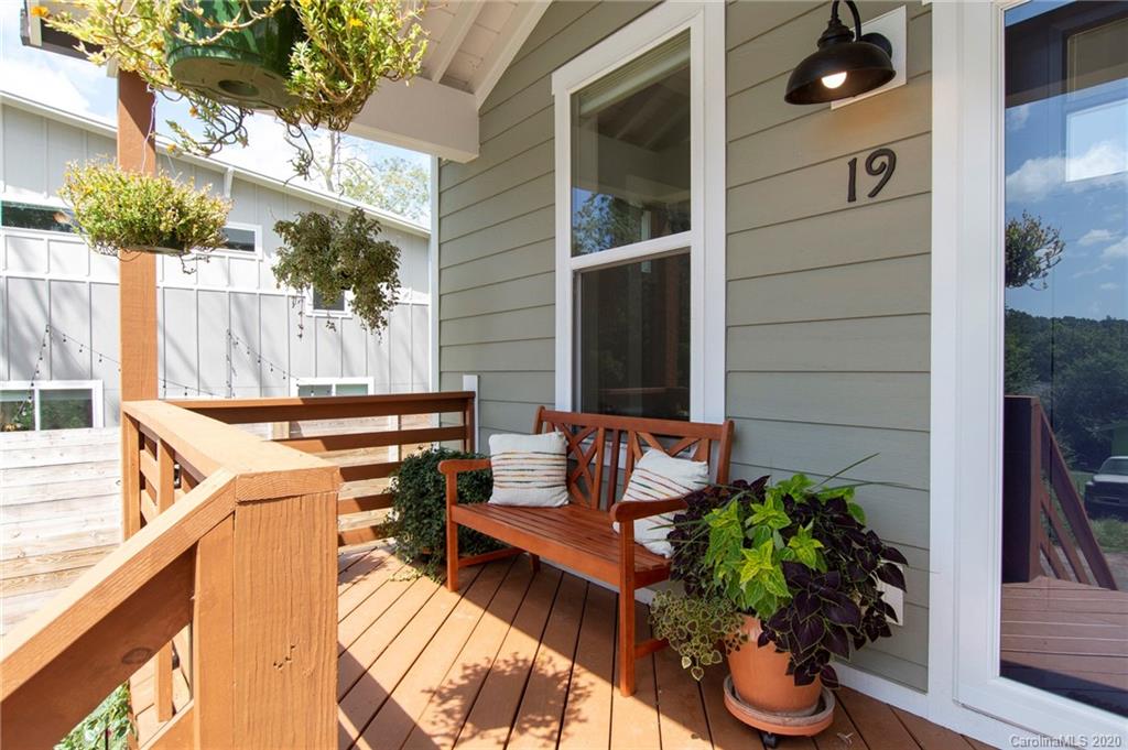 19 Metcalf Street Asheville NC 28806