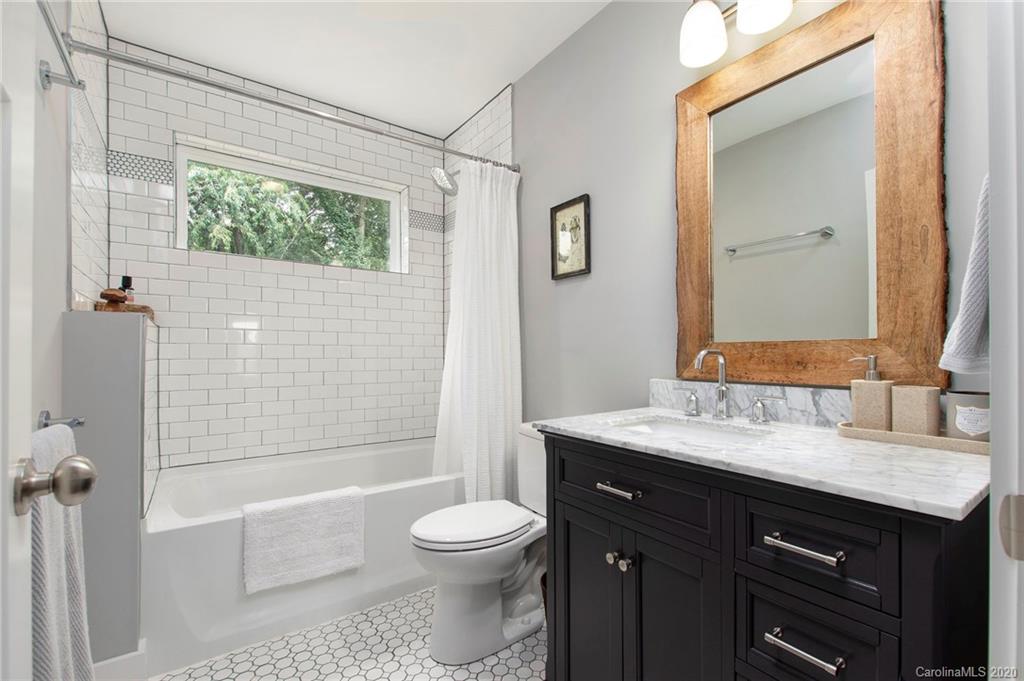 19 Metcalf Street Asheville NC 28806