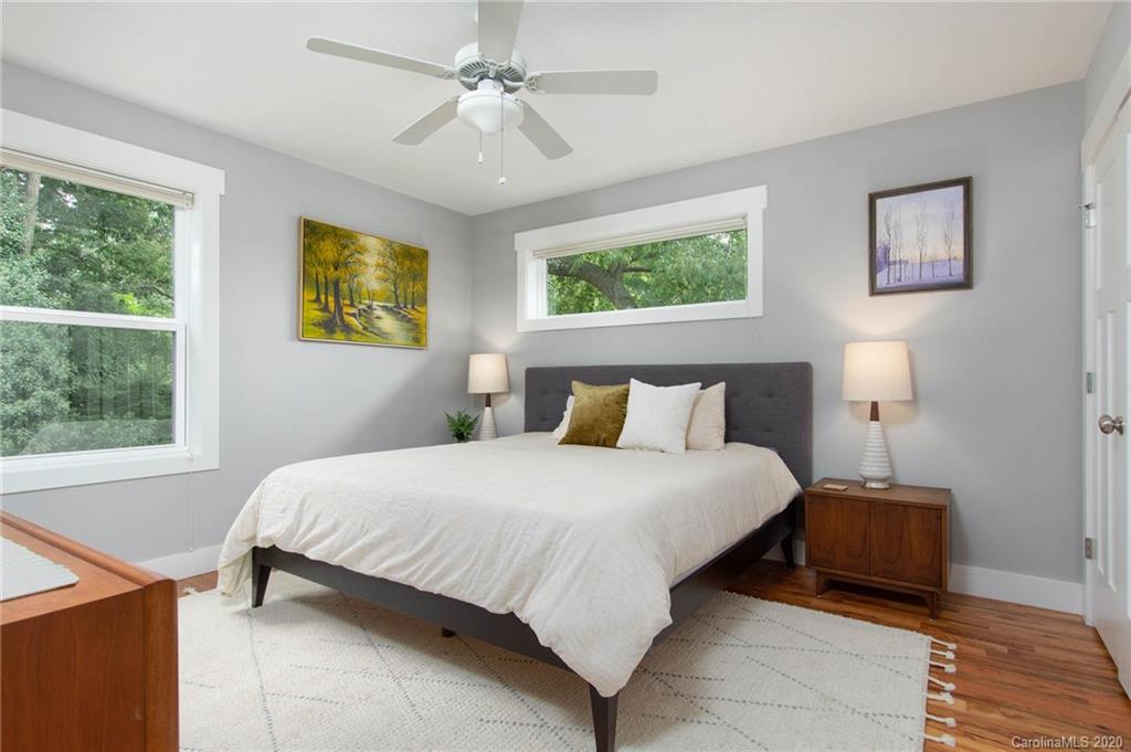 19 Metcalf Street Asheville NC 28806