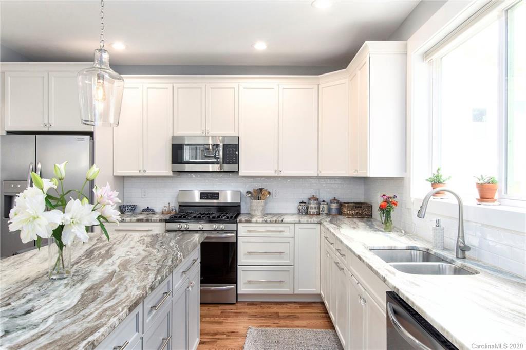 19 Metcalf Street Asheville NC 28806