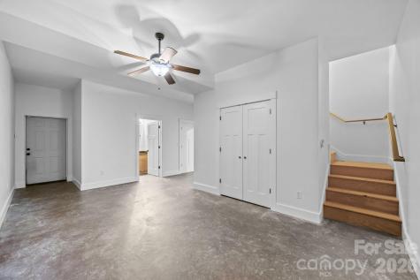 162 Deaver Street Asheville NC 28806