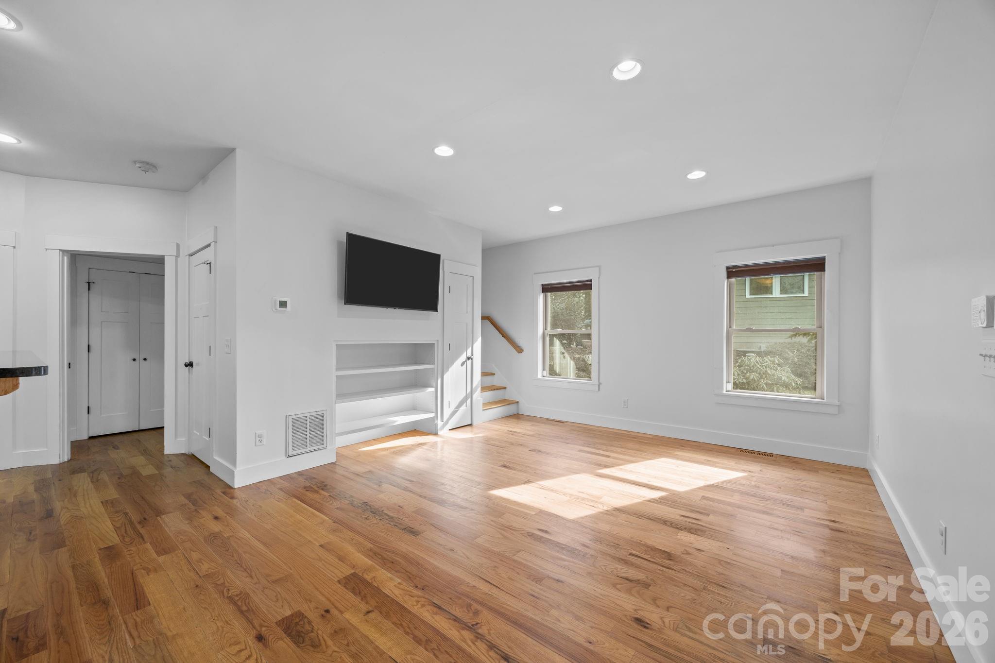 162 Deaver Street Asheville NC 28806