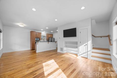 162 Deaver Street Asheville NC 28806