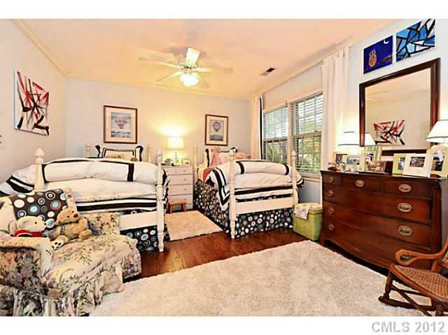 168 Huntley Place Charlotte NC 28207