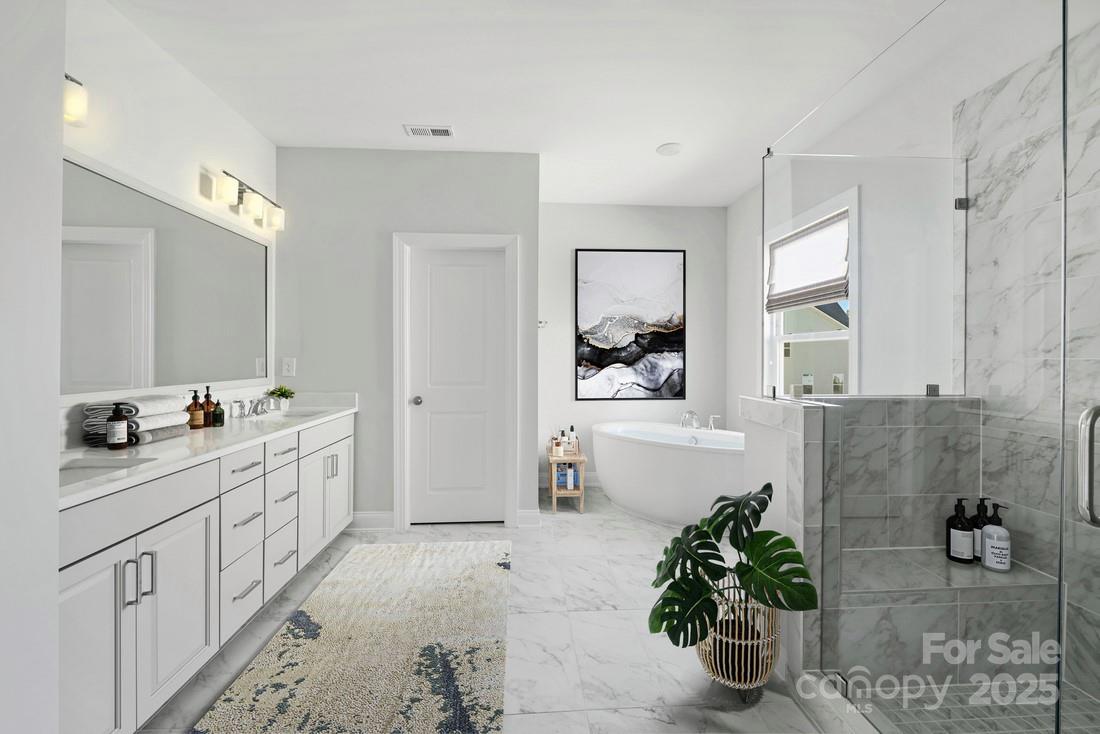 4217 Pinekirk Drive Charlotte NC 28269
