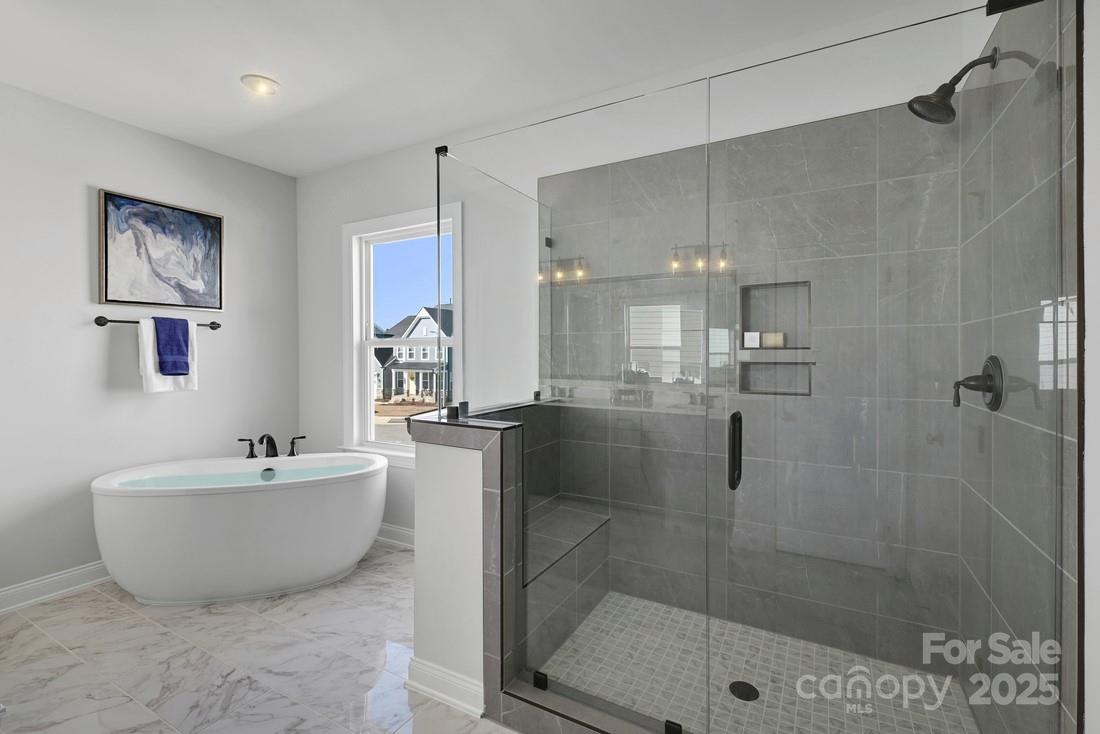 4217 Pinekirk Drive Charlotte NC 28269