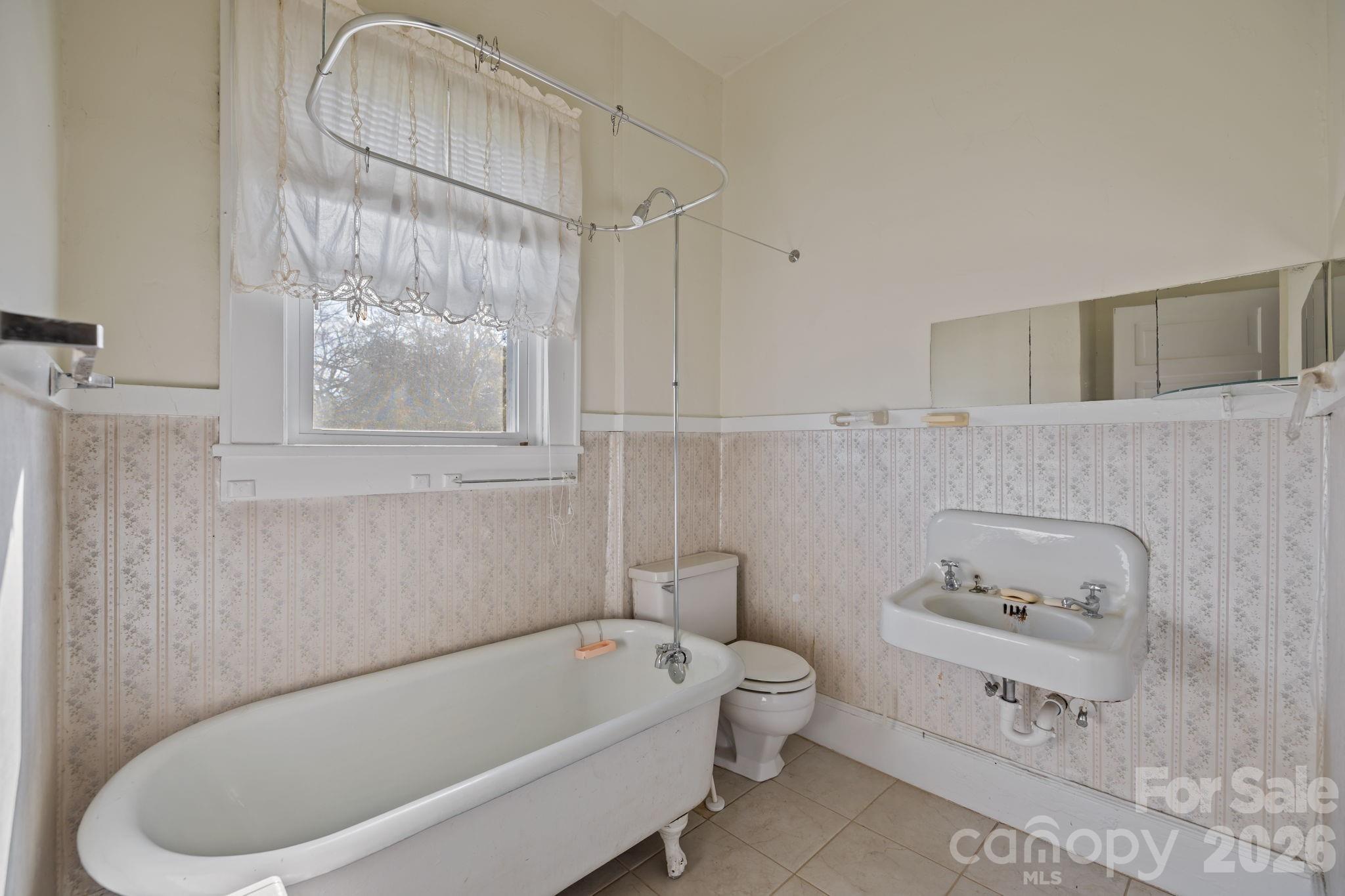 208 S Myrtle School Road Gastonia NC 28052