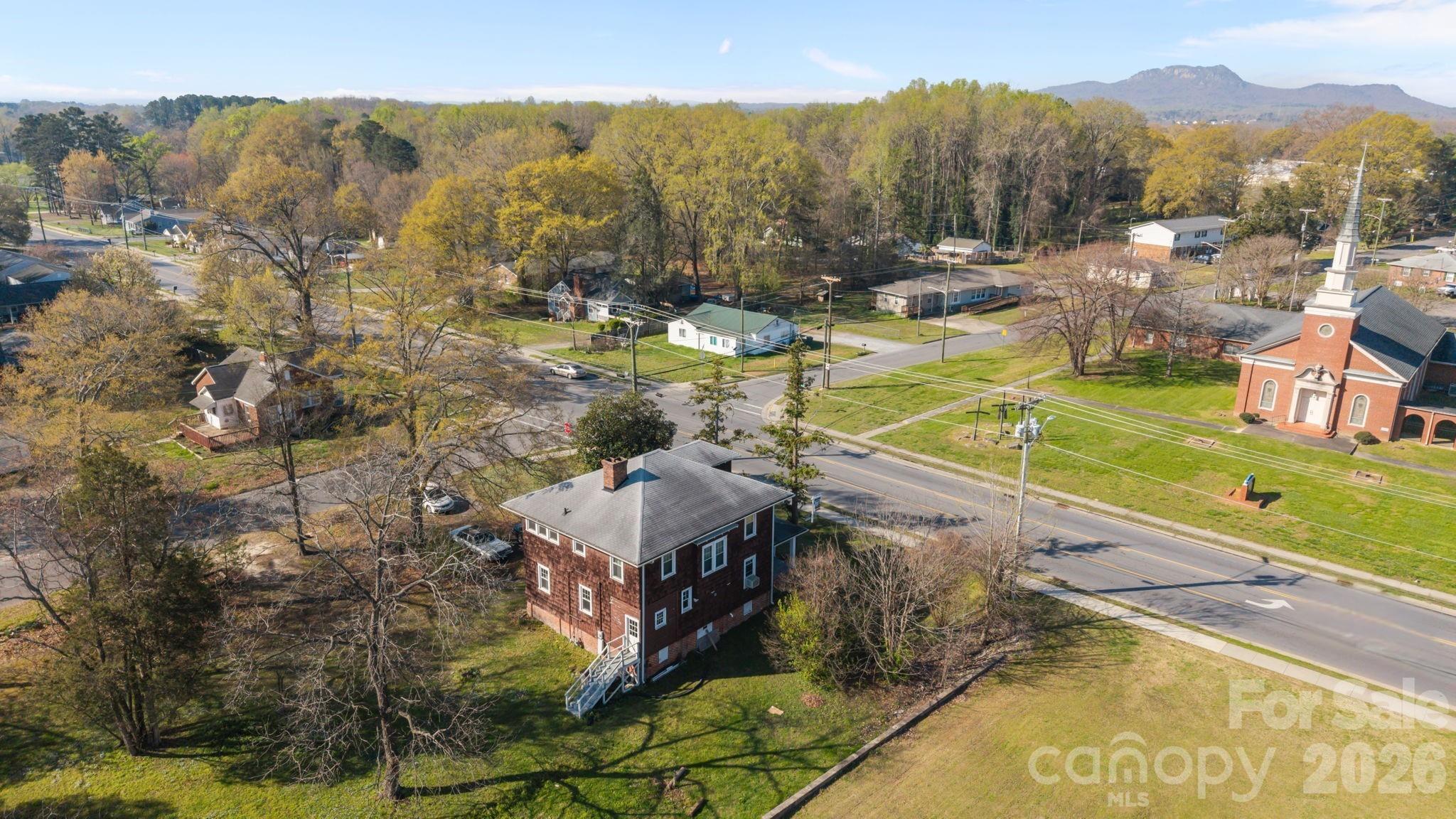 208 S Myrtle School Road Gastonia NC 28052