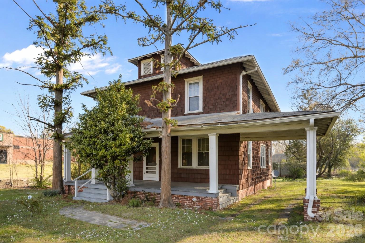 208 S Myrtle School Road Gastonia NC 28052