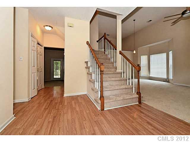 10909 Jardin Way Charlotte NC 28215