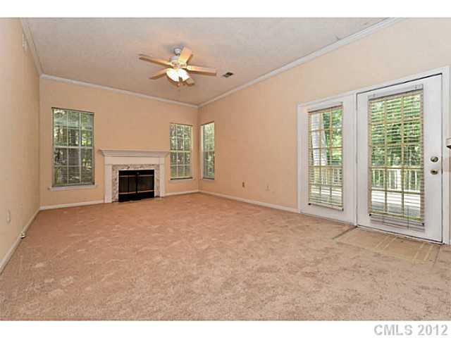 10909 Jardin Way Charlotte NC 28215