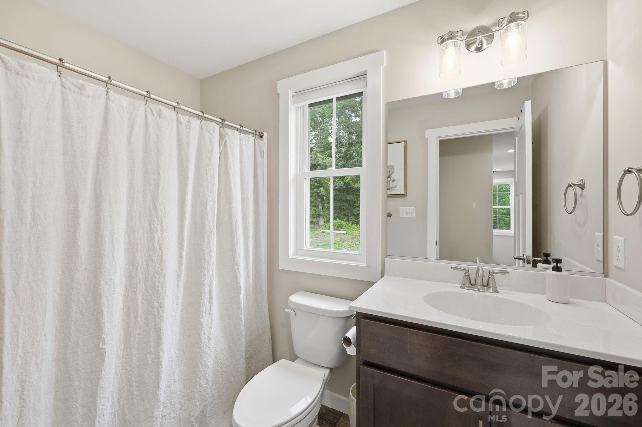 27 Ben Lippen Road Asheville NC 28806