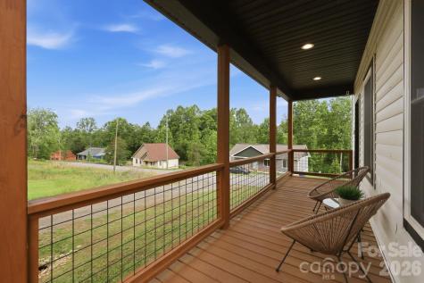 27 Ben Lippen Road Asheville NC 28806