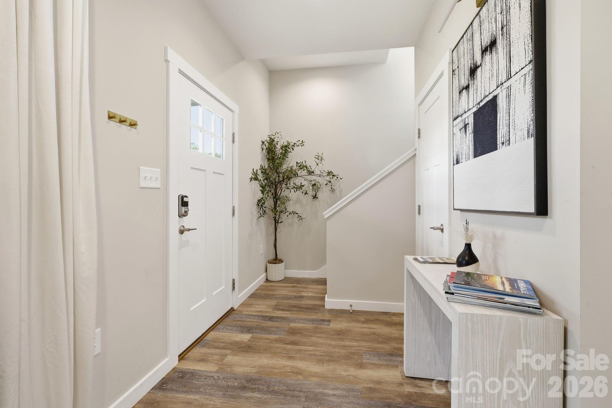 27 Ben Lippen Road Asheville NC 28806