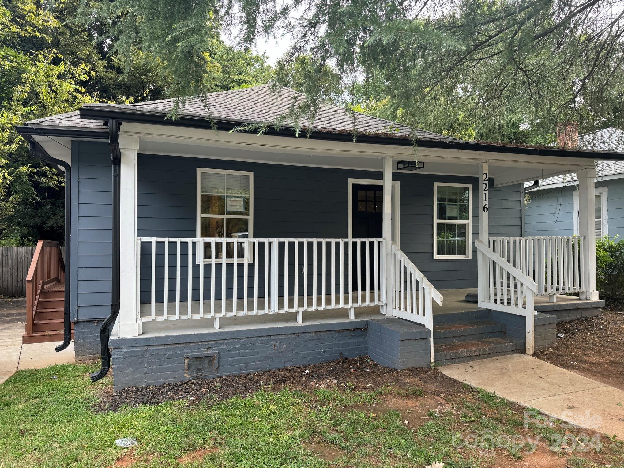 2216 Tate Street Charlotte NC 28216