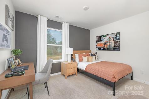 831 Adelston Lane Asheville NC 28804