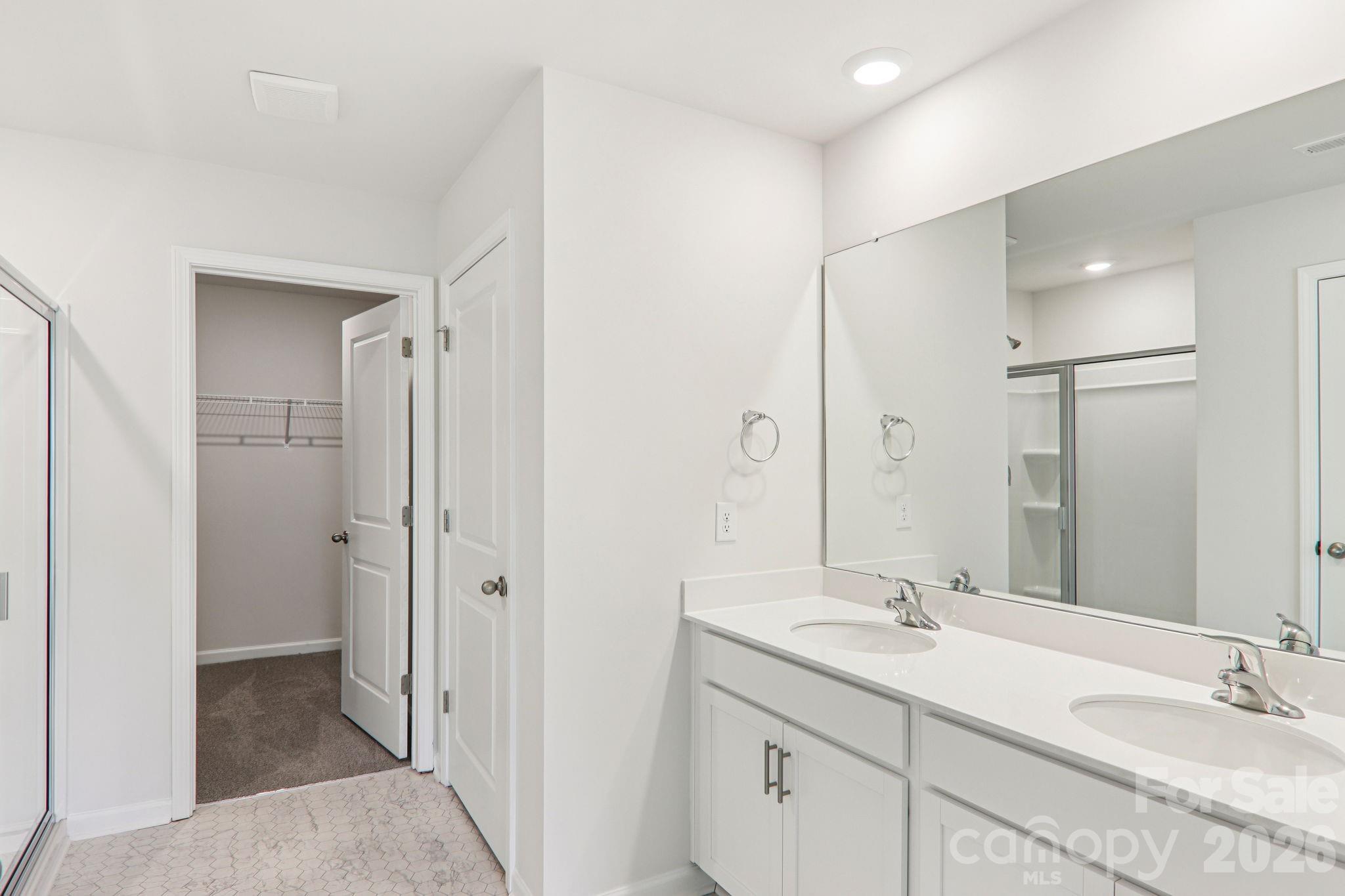 831 Adelston Lane Asheville NC 28804