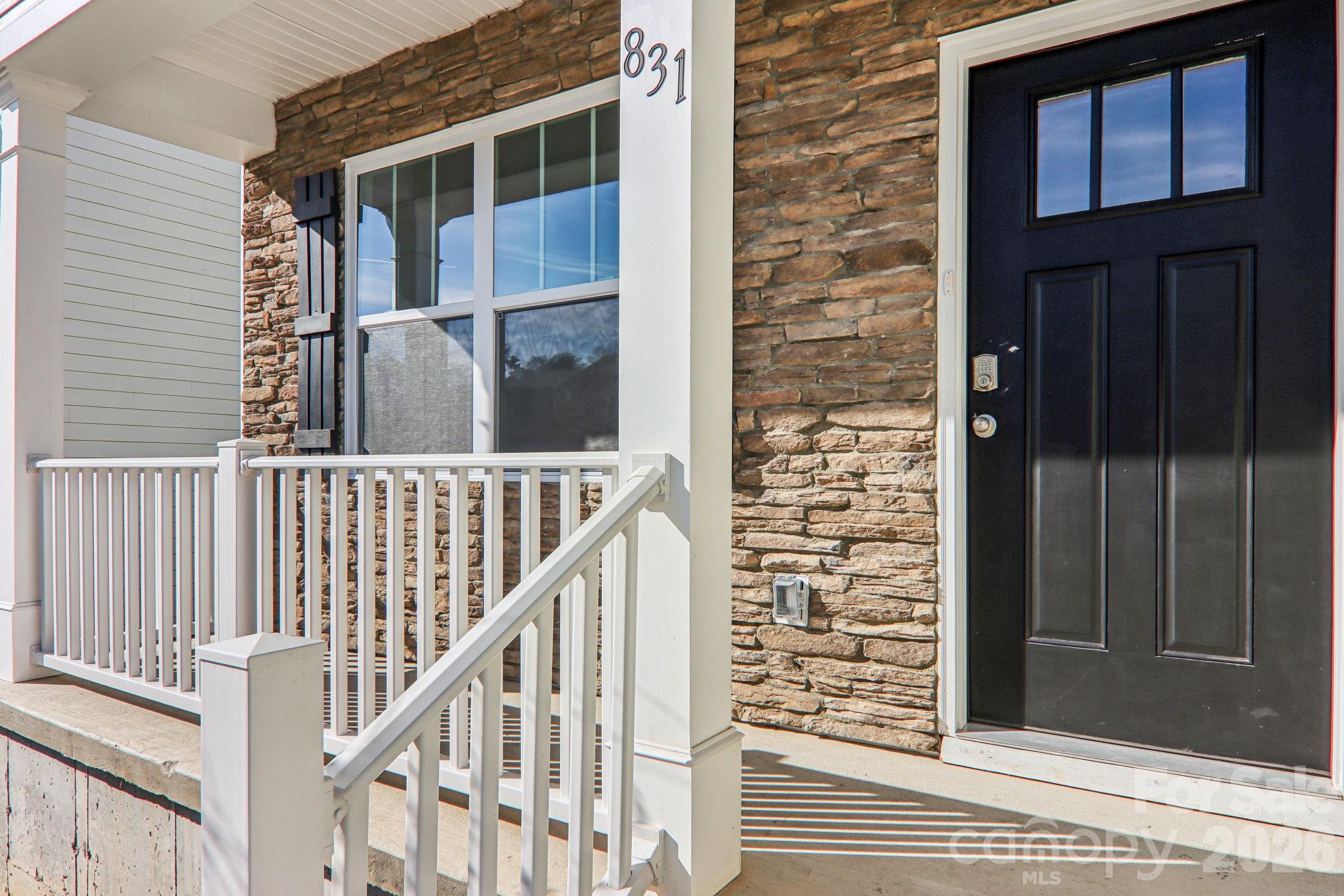 831 Adelston Lane Asheville NC 28804