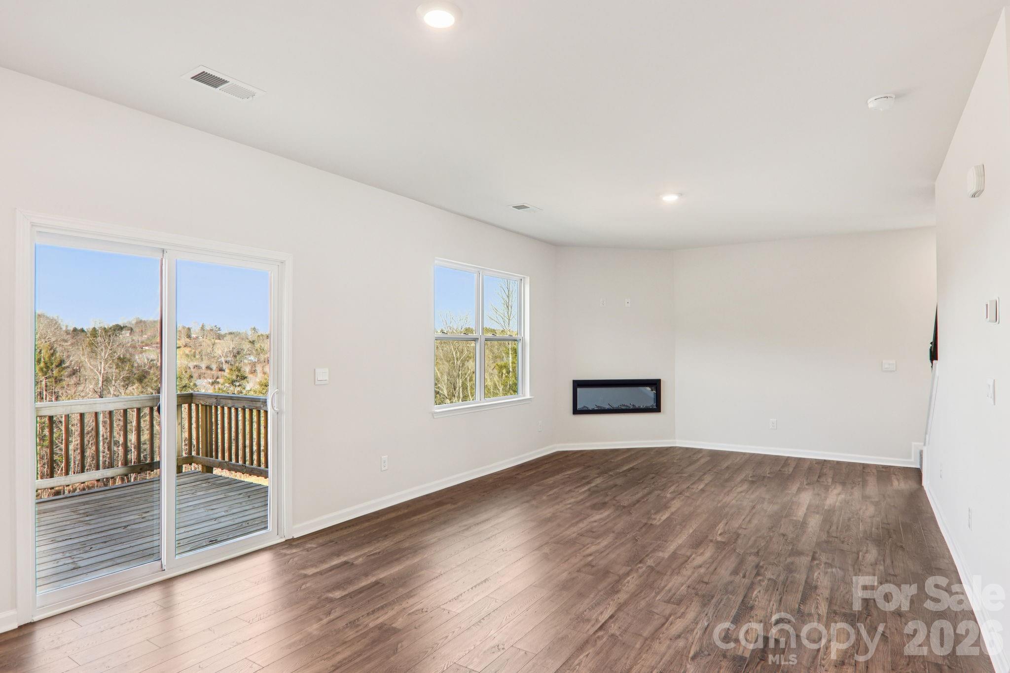 831 Adelston Lane Asheville NC 28804