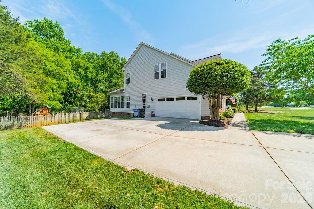 2316 Heath Lake Drive Mint Hill NC 28227