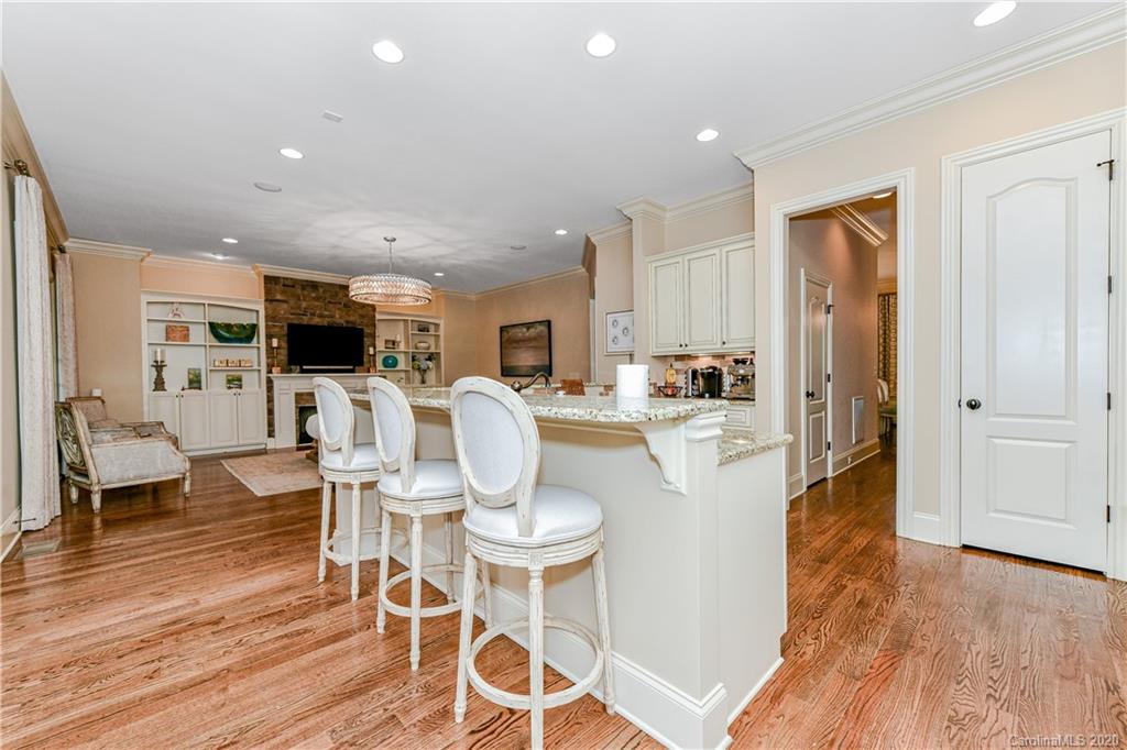 921 Mason Oaks Court Charlotte NC 28211