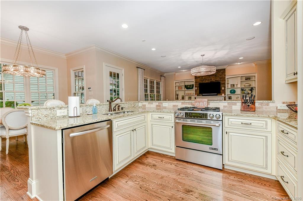 921 Mason Oaks Court Charlotte NC 28211