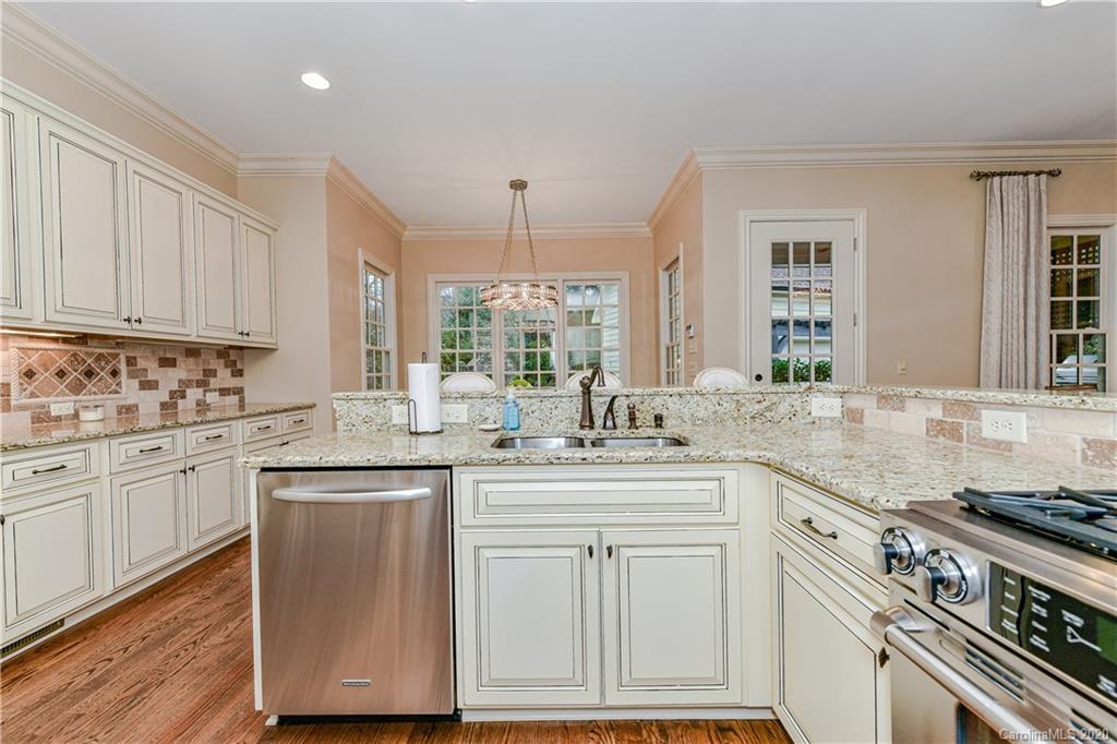 921 Mason Oaks Court Charlotte NC 28211