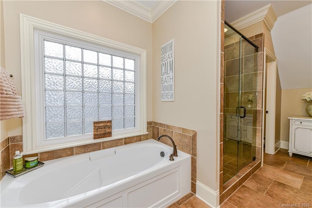 921 Mason Oaks Court Charlotte NC 28211